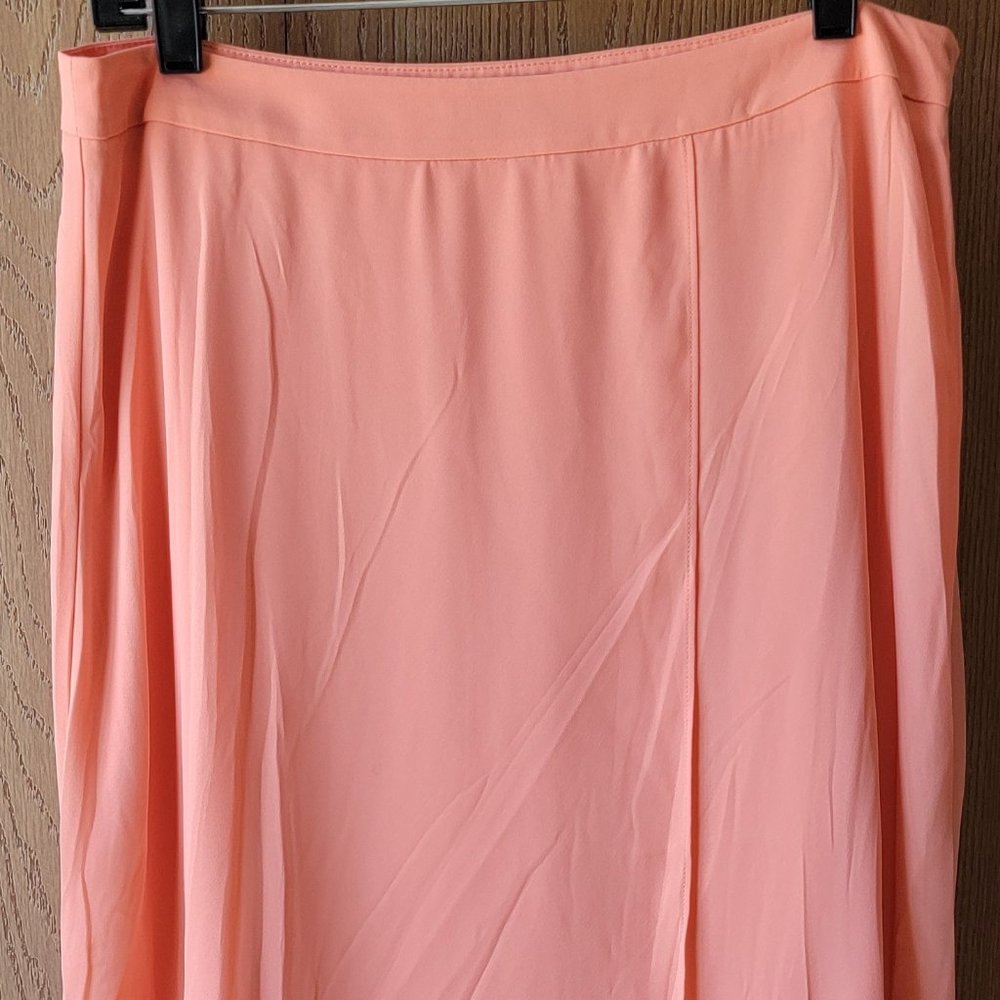 The Limited Coral Maxi Skirt Size M, New with Tags